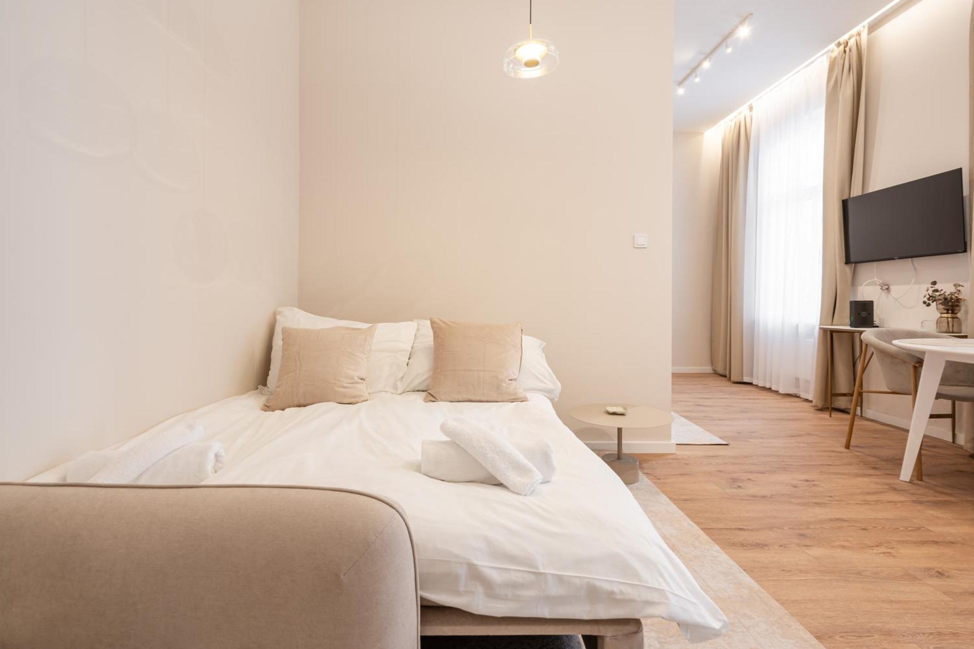 Apartament A43 - Akacfa Street Heritage - Location By Bqa *